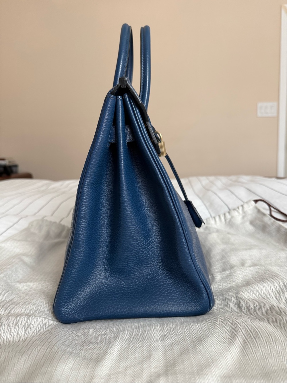 Hemes Birkin 35 Ardennes F square in Cobalt Blue  with Gold Hardware - Picture 3 of 14
